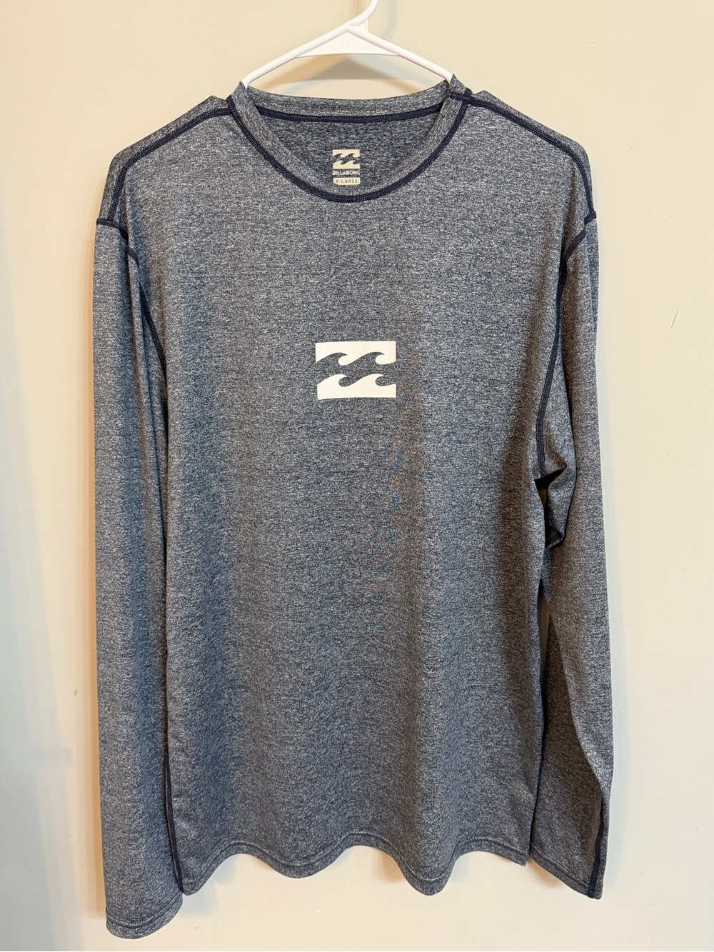 Billabong Men's Heather Gray Long Sleeve Logo Tee